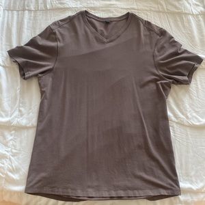 Lululemon Fundamental V-neck